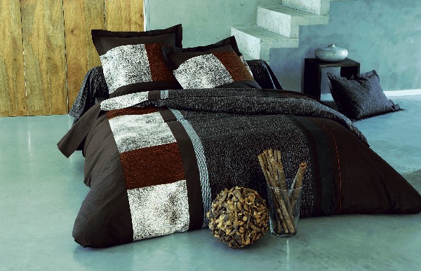 BECQUET_LINGE_DE_LIT_EFFET_CUIR