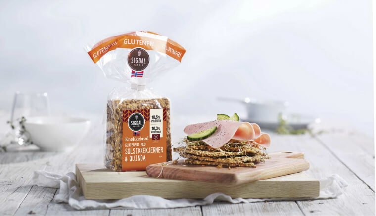 Pain sans gluten avec des graines de tournesol et quinoa