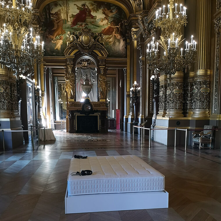 Lire la suite à propos de l’article Les plafonds du Palais Garnier vu par Tréca