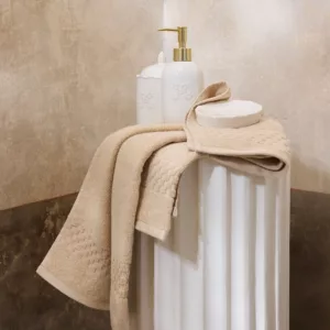 Lire la suite à propos de l’article Maison du Monde plonge dans le bain !